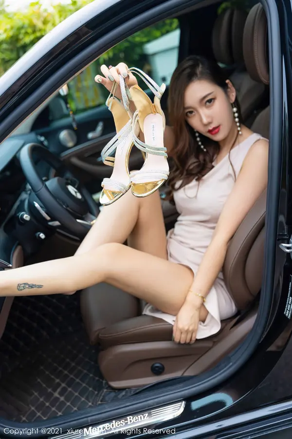 Vol. 04201 艾静香(45P)