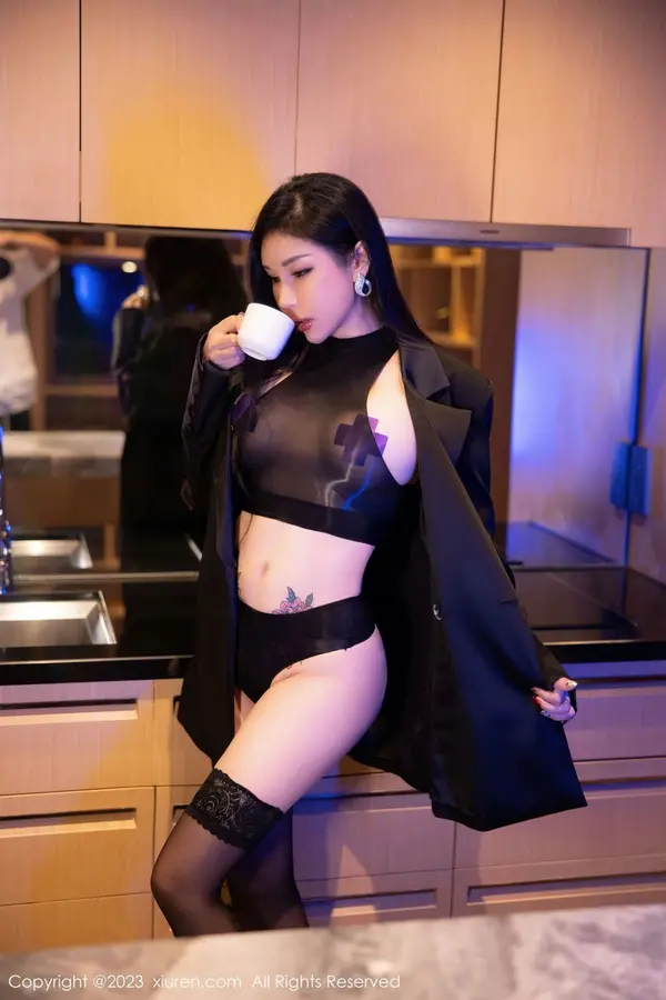 Vol. 06143 田冰冰(75P)