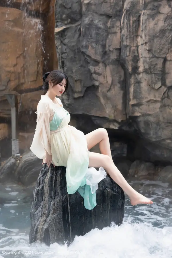 Vol. 08128 诗诗kiki(83P)