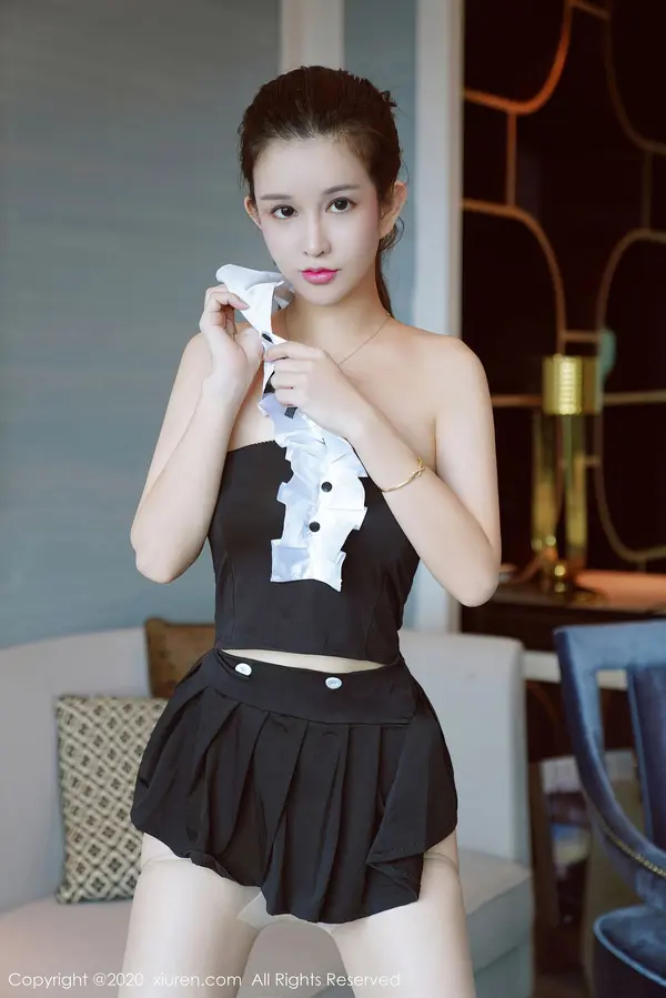Vol. 02729 张雨萌(43P)