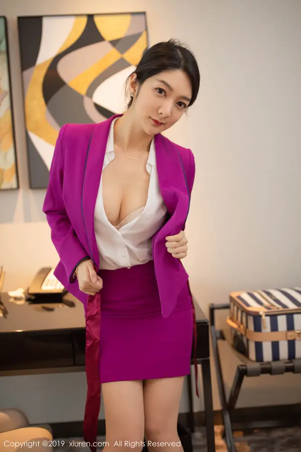 Vol. 01799 Angela小热巴(100P)