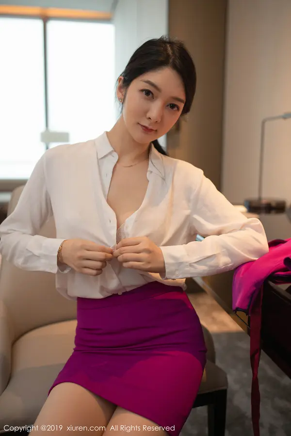Vol. 01799 Angela小热巴(100P)