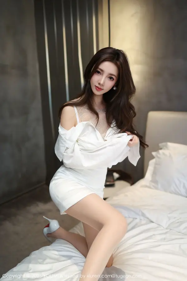 Vol. 1177 Twins-桃桃(77P)