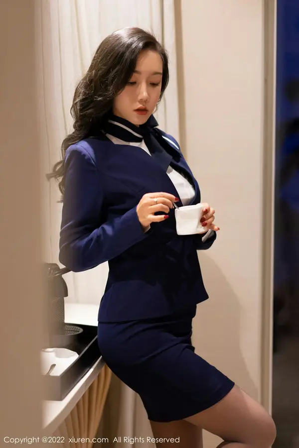 Vol. 04478 艾静香(46P)