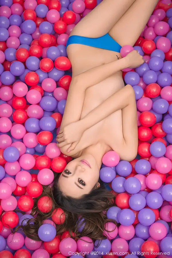 Vol. 00230 Cassie(52P)