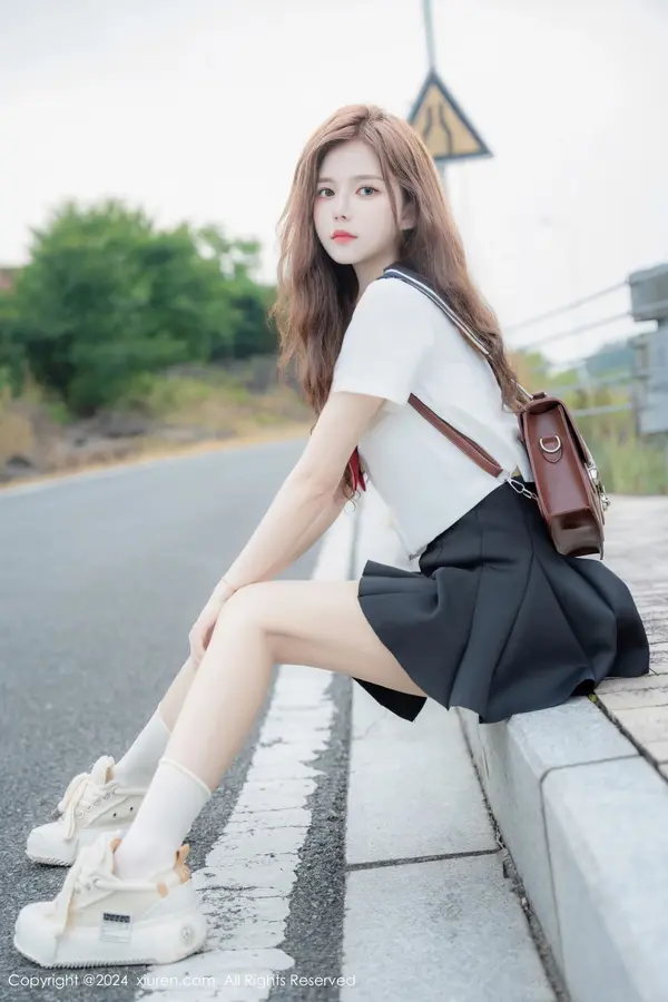 Vol. 08948 拍黄瓜girl(82P)