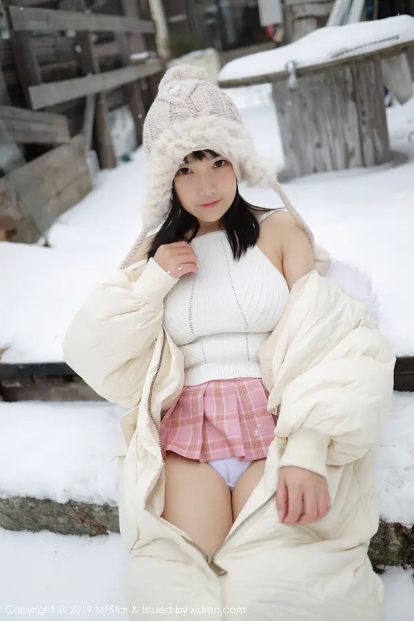 Vol. 0246 徐微微mia(62P)