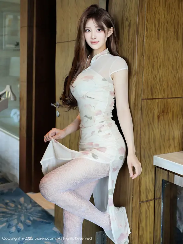 Vol. 10364 梨霜儿(81P)