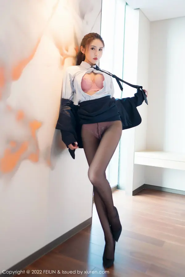 Vol. 0445 Emily尹菲(66P)