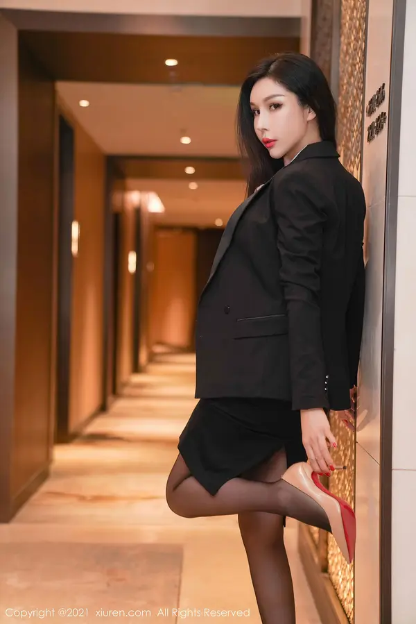 Vol. 03672 田冰冰(67P)