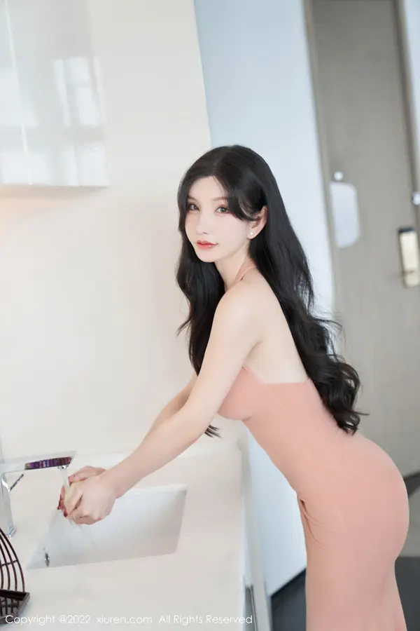 Vol. 05881 周于希Sally(81P)
