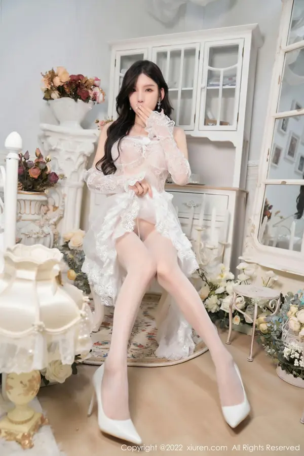 Vol. 04499 周于希Sally(74P)