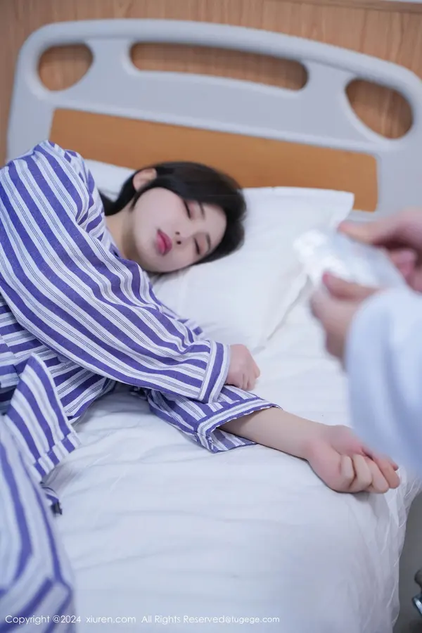 Vol. 08346 Carol周妍希X(73P)