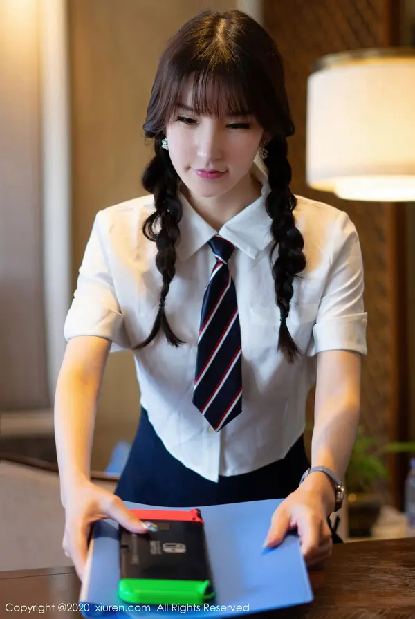 Vol. 02559 周于希Sandy(81P)