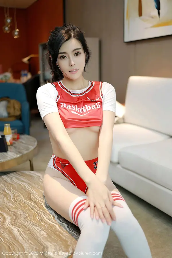 Vol. 0422 白甜(44P)