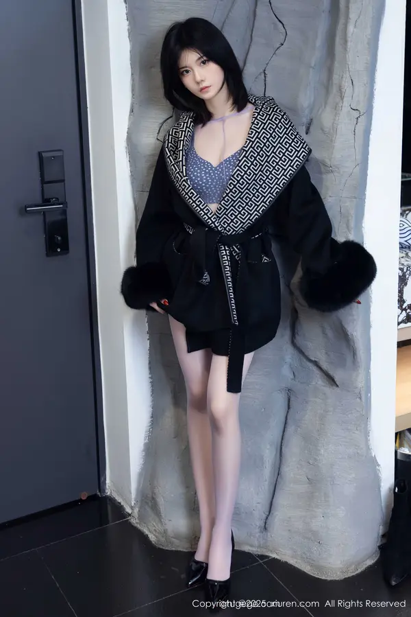 Vol. 11131 凌七七(111P)