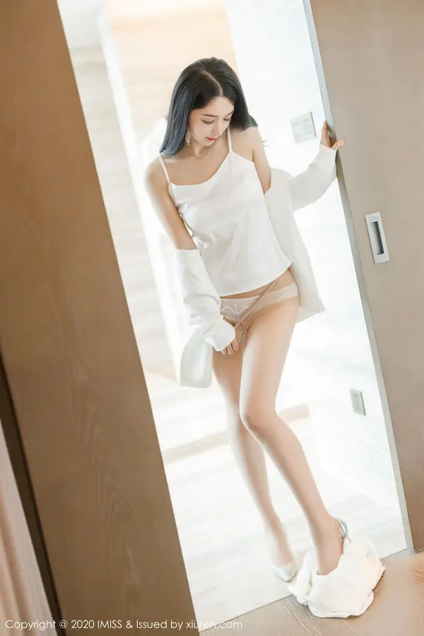 Vol. 0484 Angela小热巴(74P)