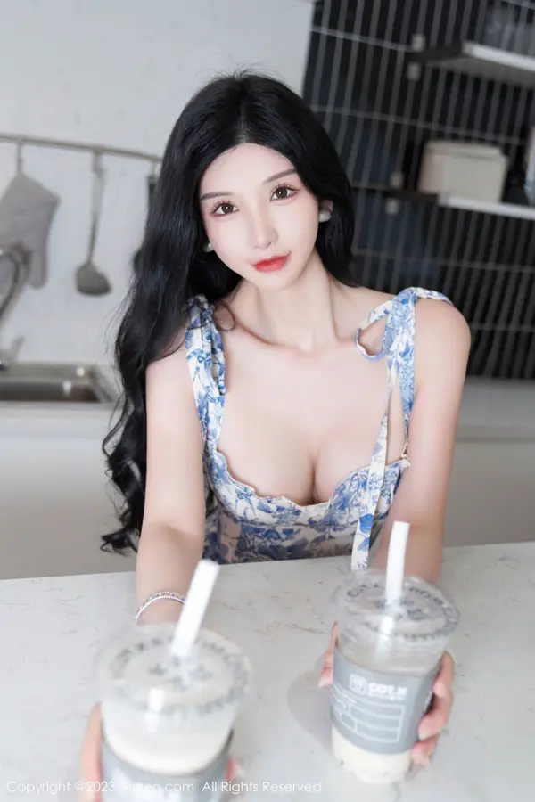 Vol. 07225 周于希Sally(103P)