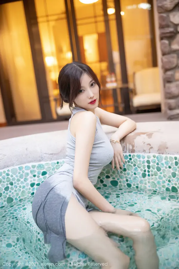 Vol. 03022 杨晨晨sugar(56P)