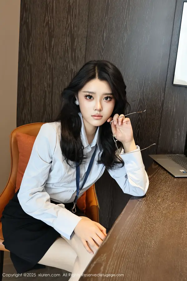 Vol. 10674 糯梨子(61P)