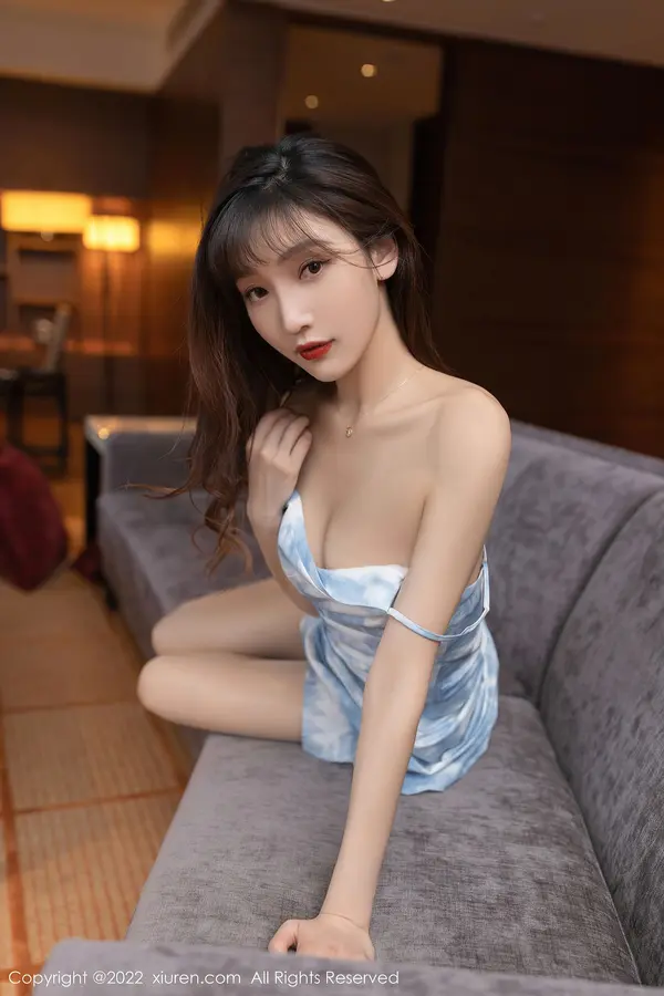 Vol. 04905 陆萱萱(74P)