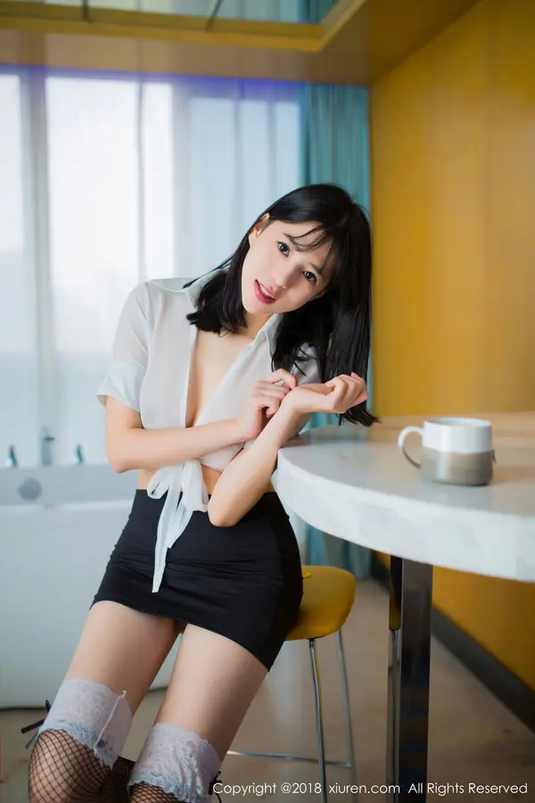 Vol. 01014 艾栗栗栗栗栗栗吖(47P)