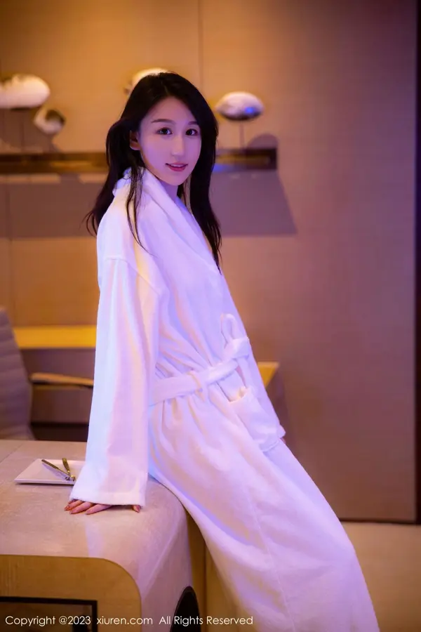 Vol. 06083 薇薇酱(85P)