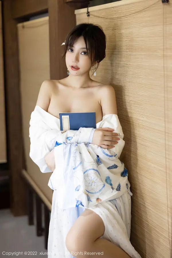 Vol. 05569 绮里嘉ula(76P)