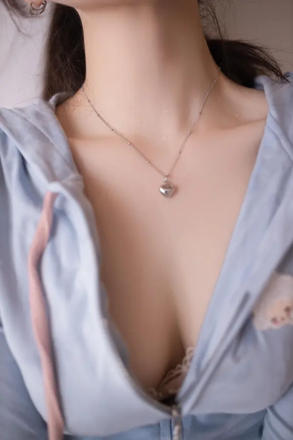鱼子酱Fish《等下班的人》(130P)