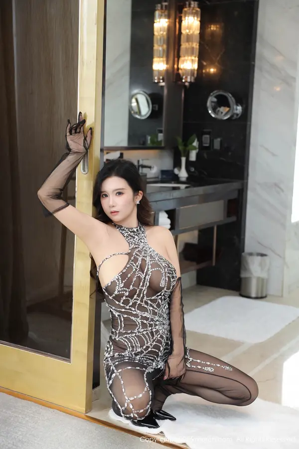 Vol. 11076 小肉肉咪(76P)
