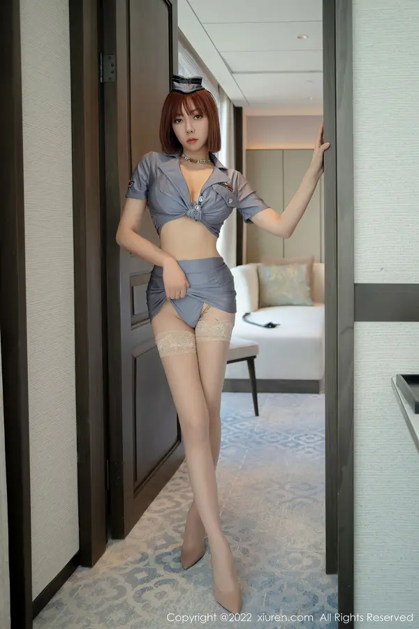 Vol. 04990 果儿Victoria(46P)