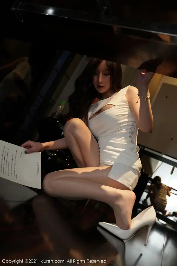 Vol. 03576 周于希Sandy(99P)