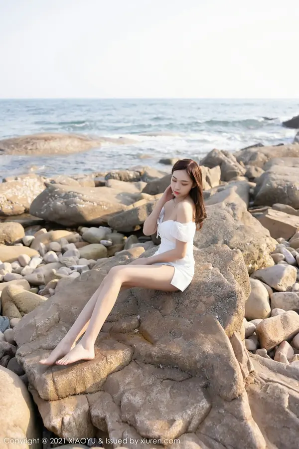 Vol. 0681 郑颖姗Bev(72P)