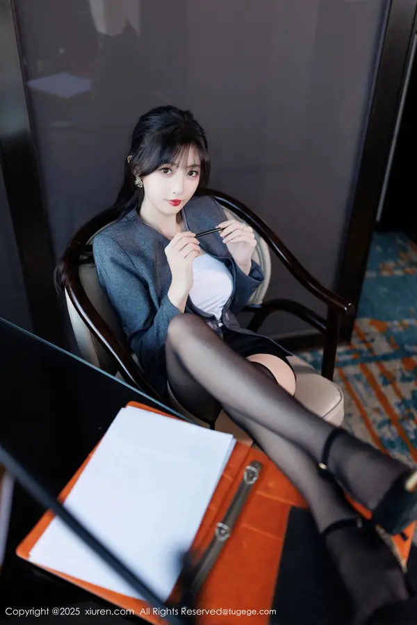 Vol. 09957 樱桃小阑子(86P)