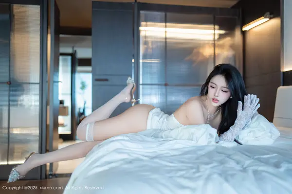 Vol. 11124 shelly诗莉(81P)