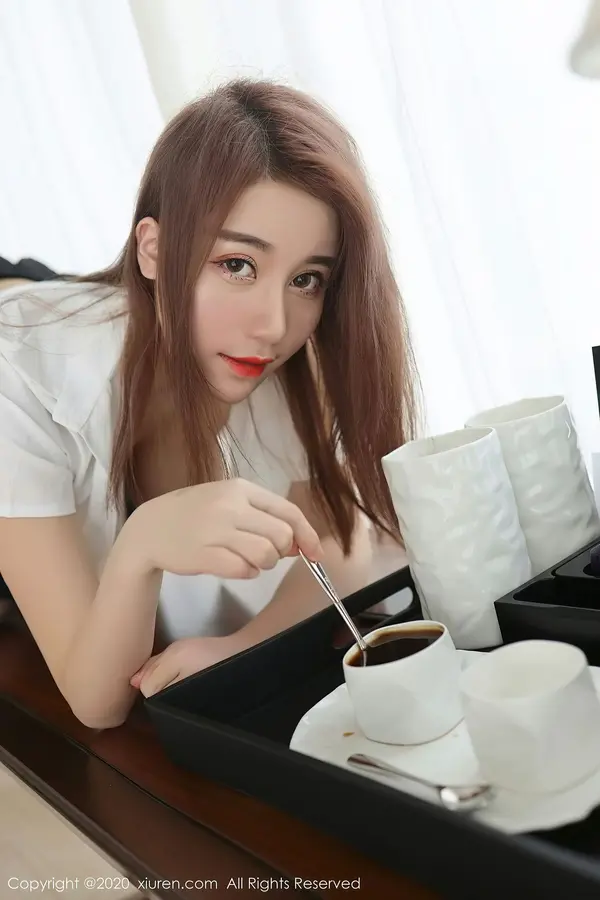 Vol. 02831 美七Mia(49P)