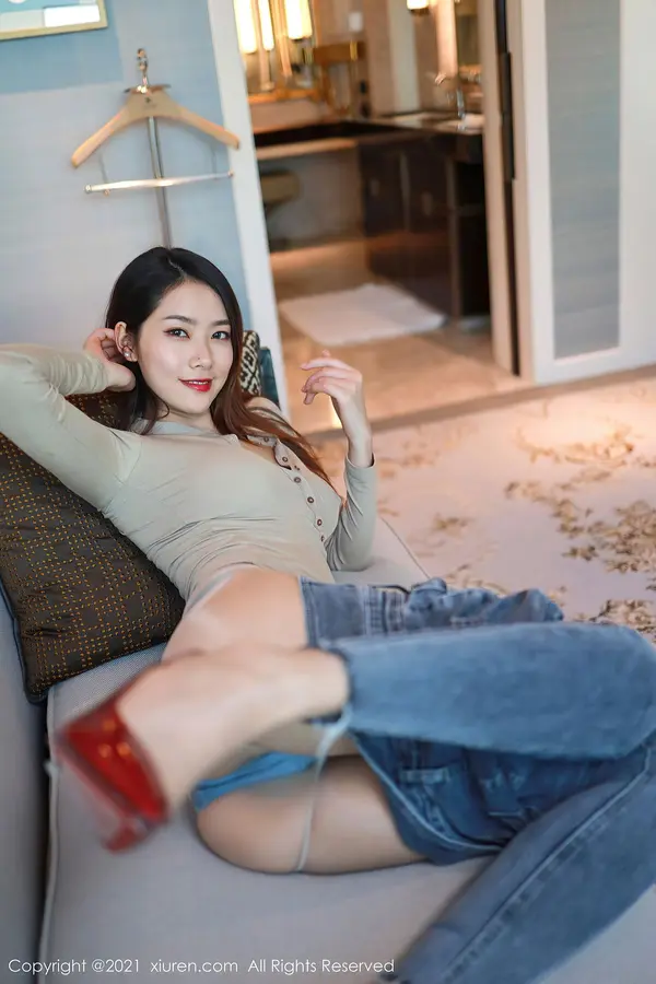 Vol. 03039 方子萱(56P)