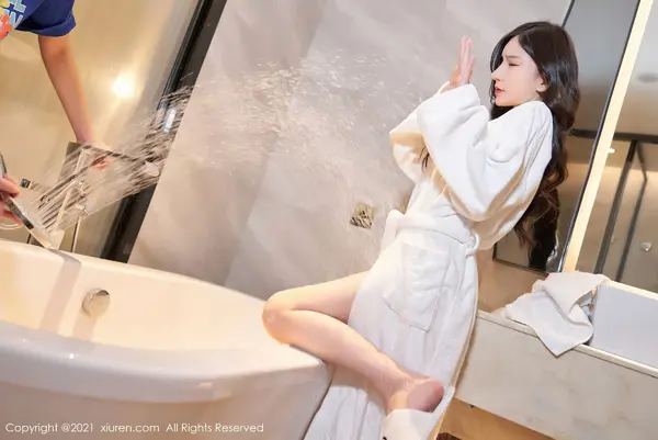 Vol. 04397 周于希Sally(76P)