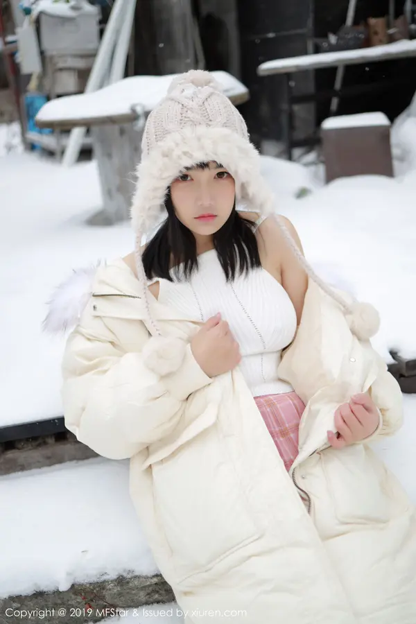 Vol. 0246 徐微微mia(62P)