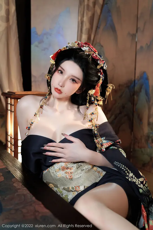 Vol. 05537 周于希Sally(81P)