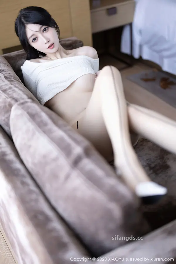 Vol. 1167 玥儿玥《私购流出》(82P + 1V)