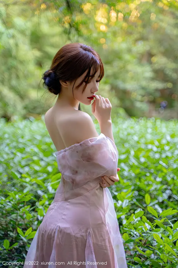 Vol. 5690 婠婠么(82P)