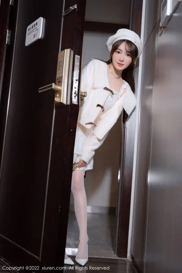 Vol. 06025 婠婠么(69P)