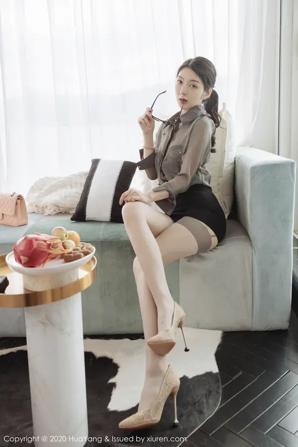 Vol. 0244 Angela小热巴(62P)