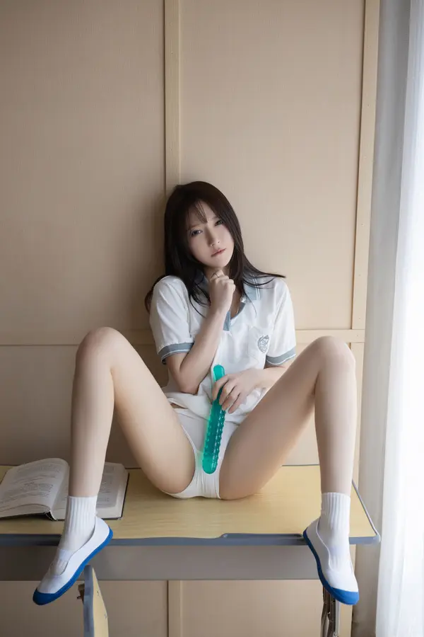 鱼子酱Fish&杏子Yada《同桌的你》(152P)