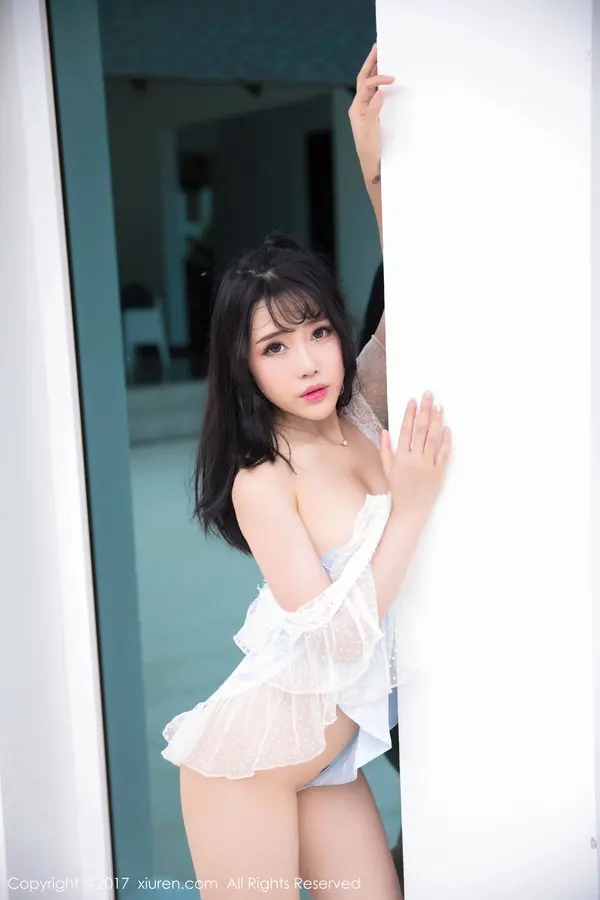 Vol. 00855 兜豆靓Youlina(49P)