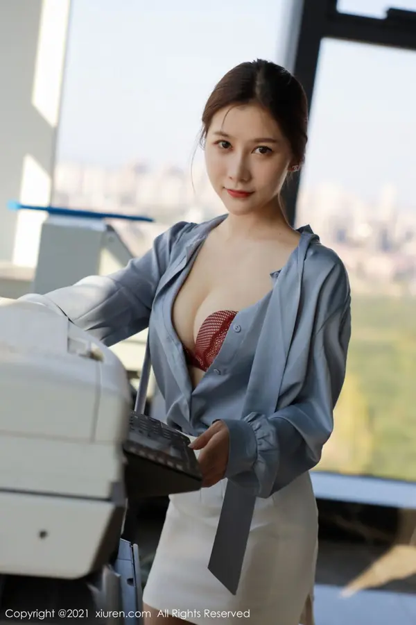 Vol. 03994 尹甜甜(91P)