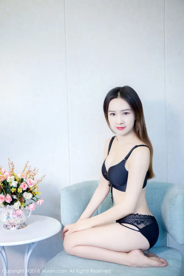 Vol. 00909 涵涵猫(51P)