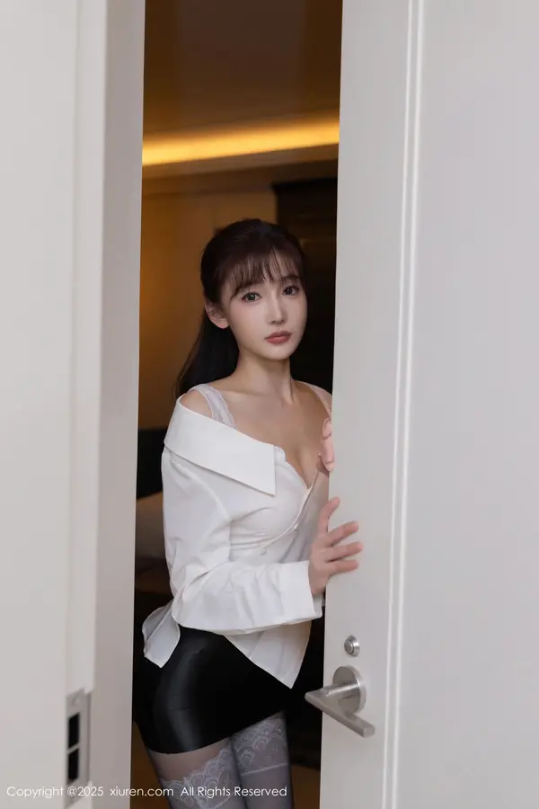 Vol. 10166 陆萱萱(79P)