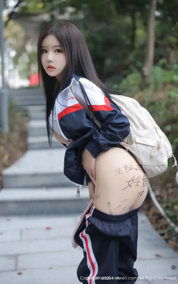 Vol. 08335 小薯条nienie(89P)
